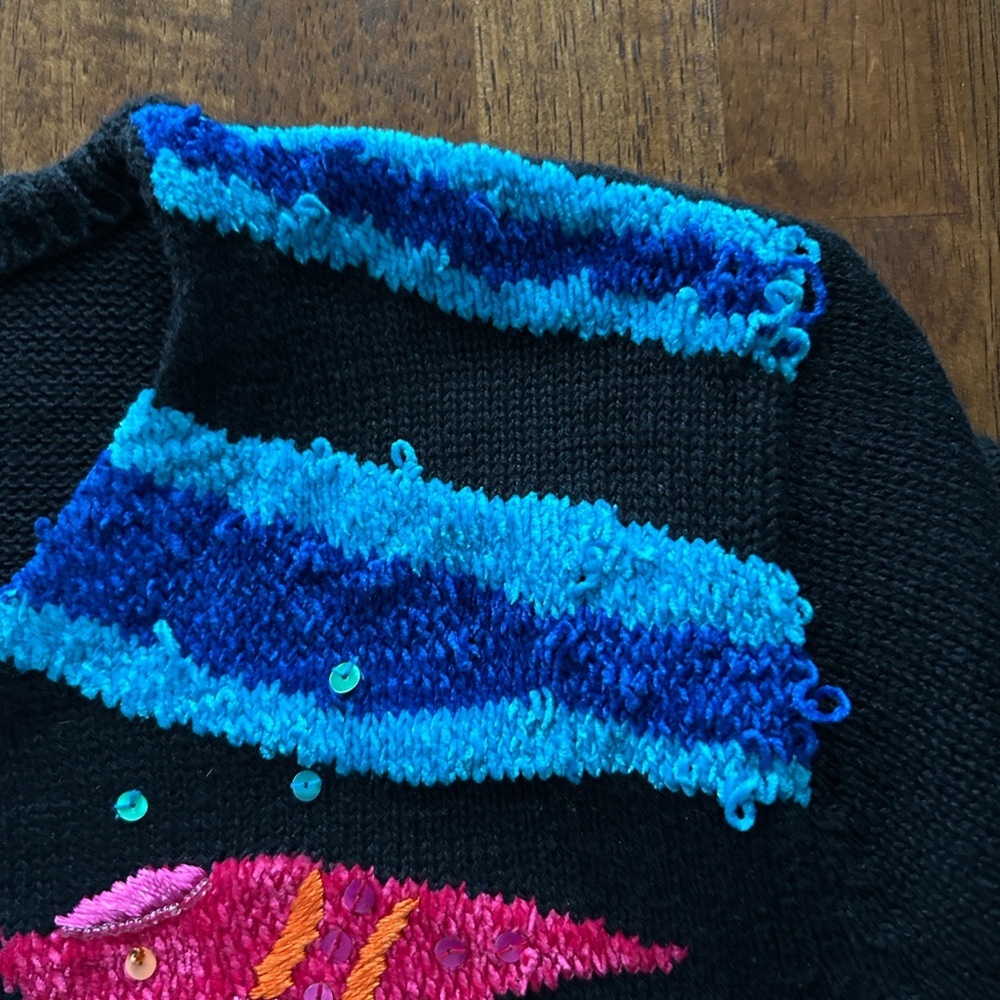 Victoria Harbor vintage aquatic, marine fish design, short sleeve sweater size M - Picture 8 of 11